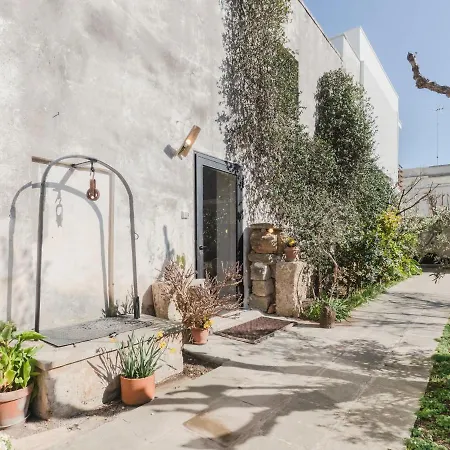 Salento 4 Stars - Blue & Yellow Apartment *